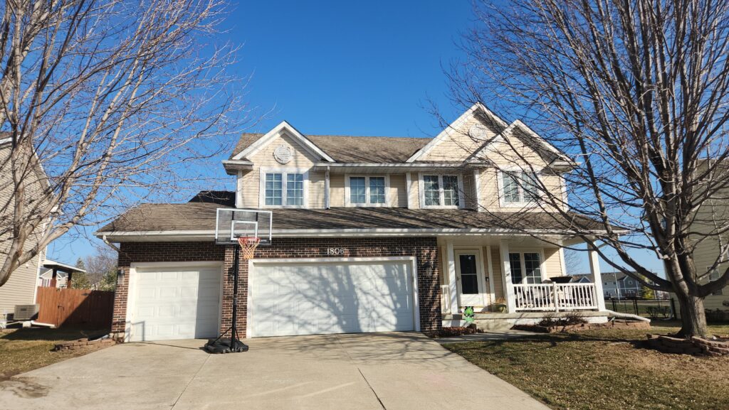 Front of an Ankeny home before its roof replacement