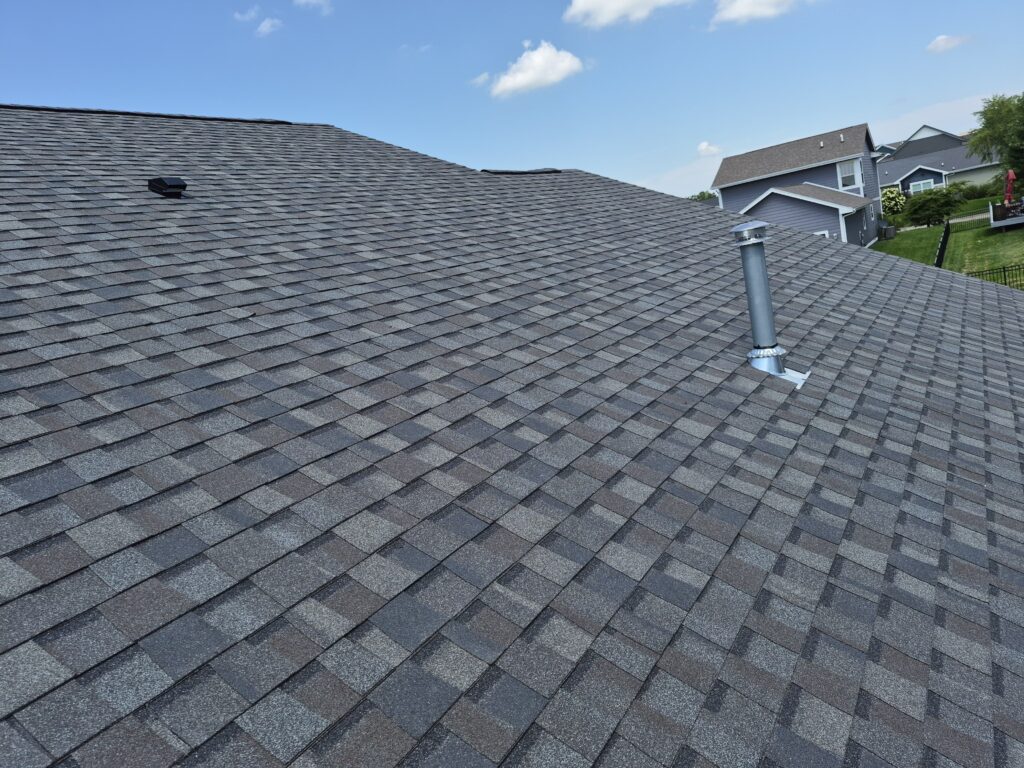 CertainTeed NorthGate ClimateFlex Driftwood Roof, Ankeny CertainTeed NorthGate ClimateFlex Driftwood shingles on an Ankeny home